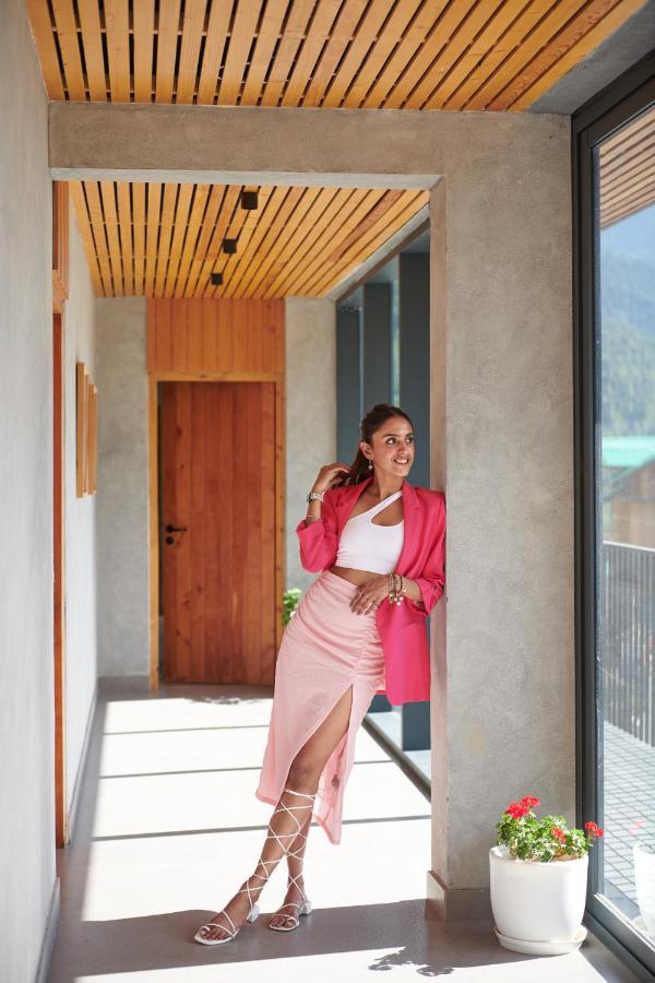 Hotel Warehouse X Poshtel à Manāli Extérieur photo
